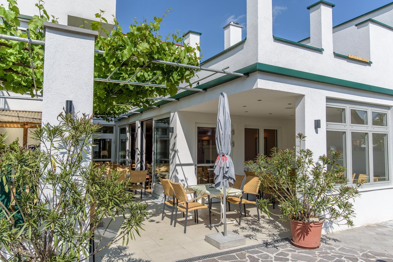 Hotel Zachs Sankt Margarethen im Burgenland Extérieur photo